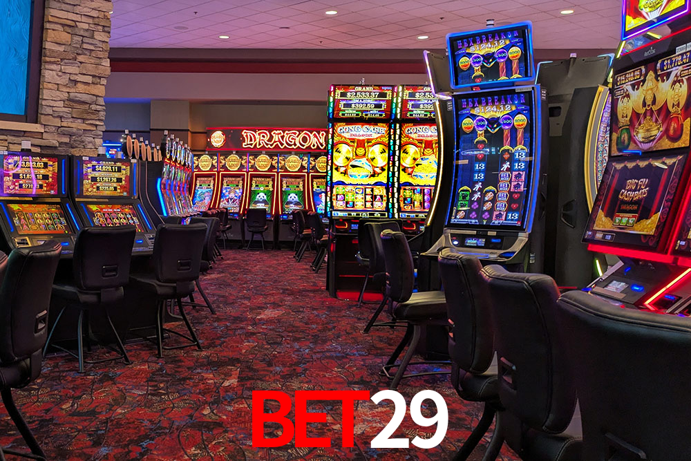 A Ascensão dos Esportes Eletrônicos: Um Novo Paradigma no Entretenimento